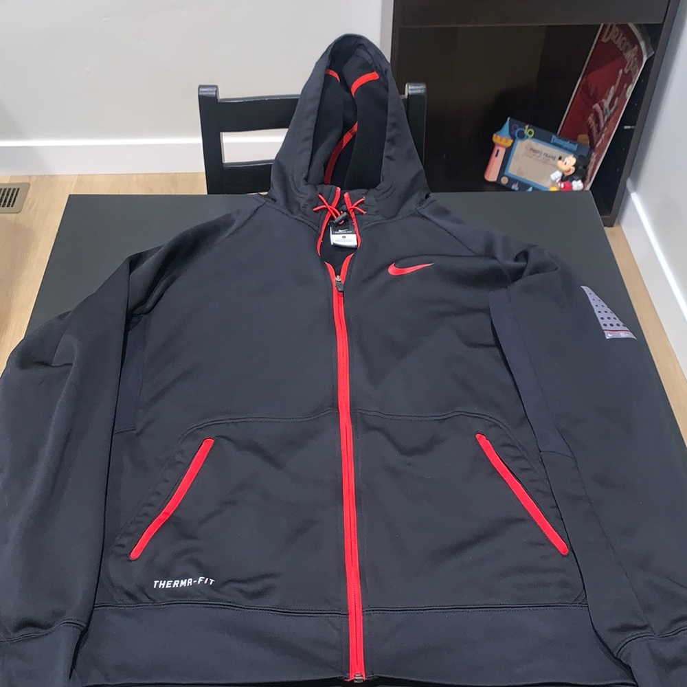 Nike Basketball Hoodie